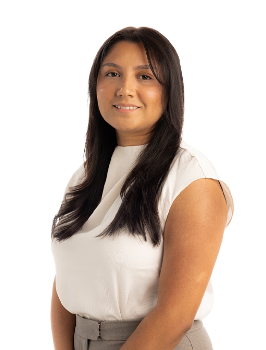 Gaby Estrada, NP